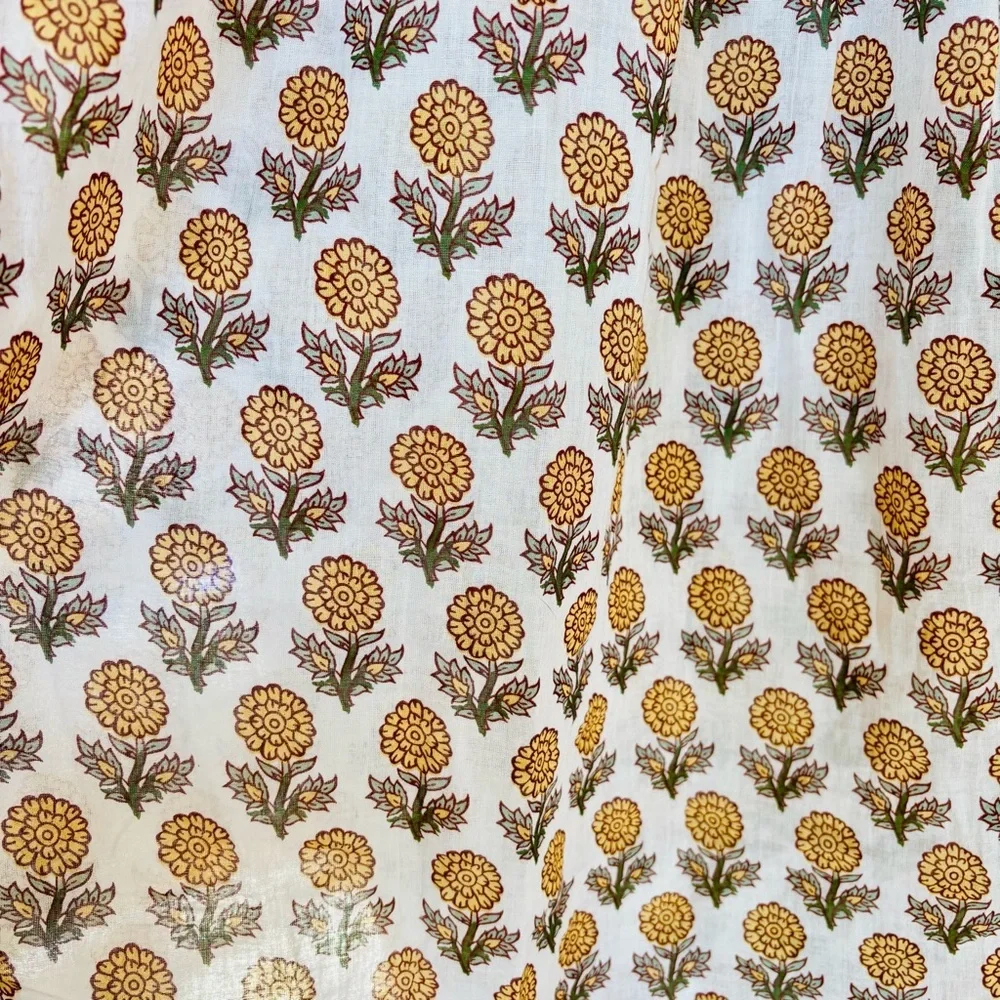EDDY Sydney Puff Sleeve Mini
Nightgown
Ochre/Dahlia Floral print - Picture 7 of 12